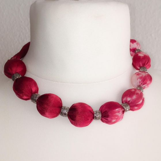 Deep Red beaded hand-made necklace