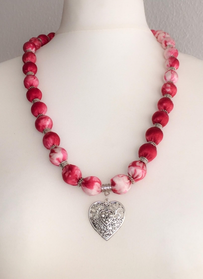 Light and Deep Red beaded hand-made necklace