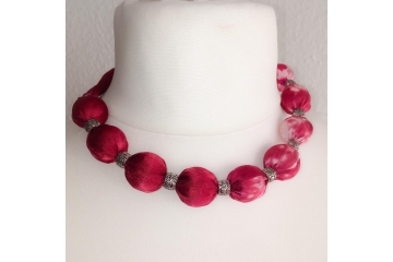Deep Red beaded hand-made necklace