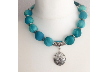 Turquoise beaded hand-made necklace